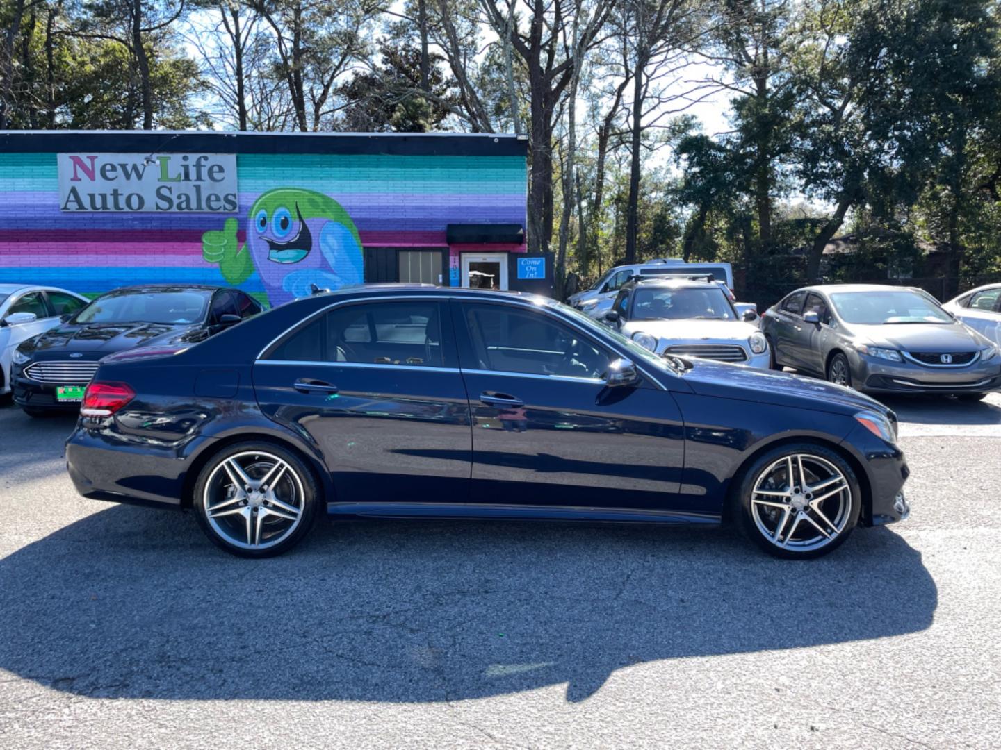 2014 BLUE MERCEDES-BENZ E-CLASS E 350 LUXURY 4MATIC (WDDHF8JB1EB) with an 3.5L engine, Automatic transmission, located at 5103 Dorchester Rd., Charleston, SC, 29418-5607, (843) 767-1122, 36.245171, -115.228050 - Beautiful & Clean Interior with Leather, Sunroof, Navigation, Backup Camera, Push button start, CD/AUX/Sat/Bluetooth, Dual Climate Control, Power Everything (windows, locks, seats, mirrors), Power Rear Sunshade, Heated/Memory Seating, Keyless Entry, Alloy Wheels. Clean CarFax (no accidents reported! - Photo#7